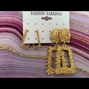 Fashion earring set